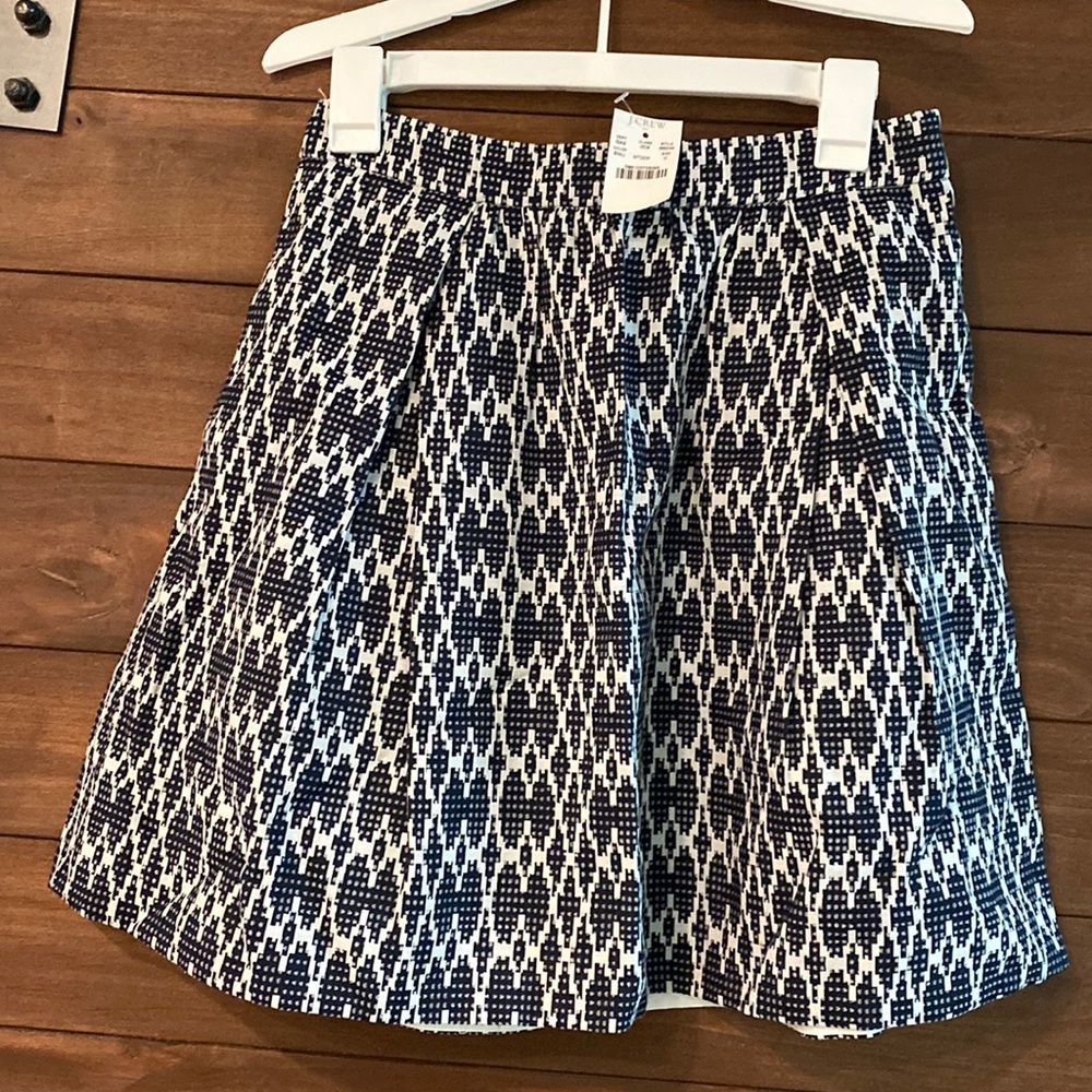 J.Crew NWT size 0 woman’s skirt.